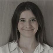 Profesora de ciencias e idiomas (Ingés, Euskera, Castellano) para todas las edades.